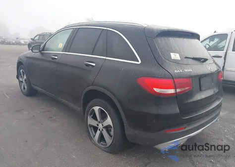 2016 Mercedes-Benz Glc 300 from USA, damaged, VIN WDC0G4JB2GF056395